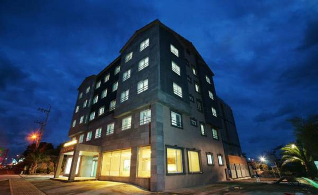 Seongsan Aqua Beach Hotel Seogwipo Extérieur photo