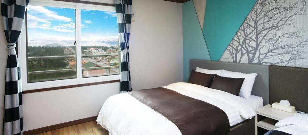 Seongsan Aqua Beach Hotel Seogwipo Extérieur photo